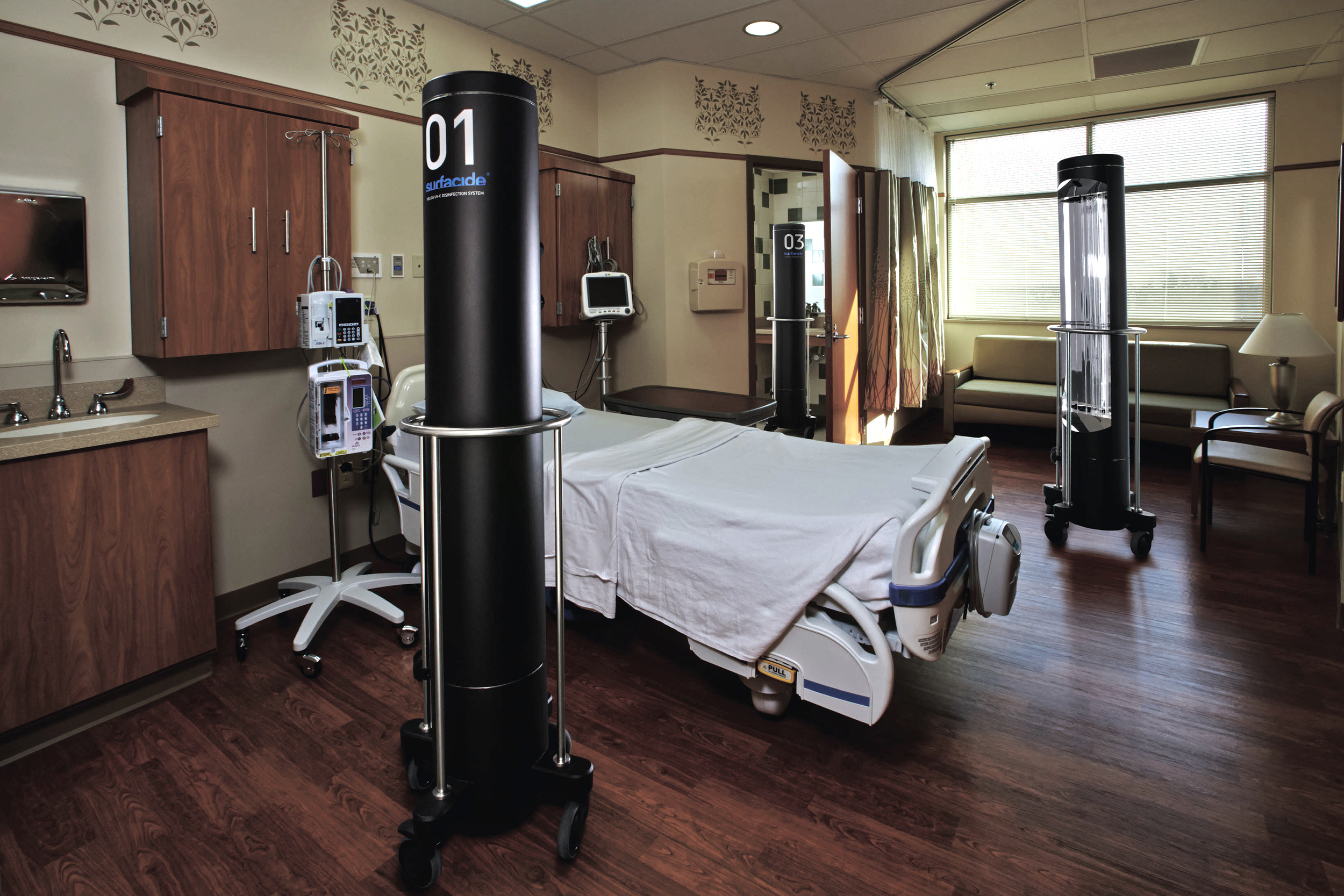 Surfacide Helios Triple Emitter Room Photo_1.jpg